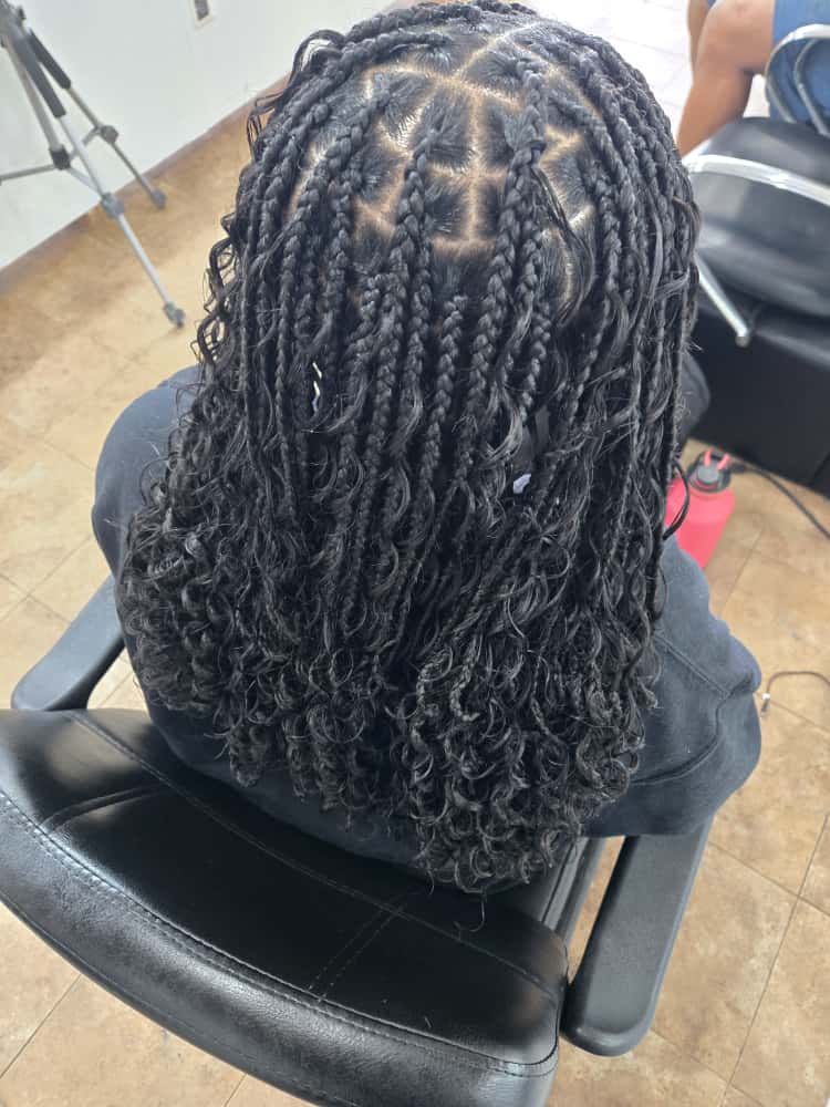 Goddess braids by Akwaba Hair Braiding